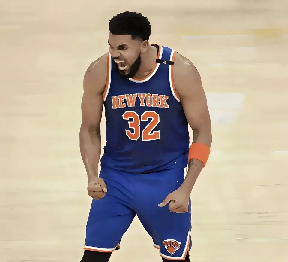 爱游戏平台 -冲刺阶段纽约尼克斯强势反弹：全明星赛节点到来，管理层满意，纪律约束更严格的简单介绍