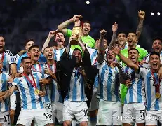 关于转折点！马德里竞技遗憾出局；西甲加时末段攻防权衡；信心回归；年轻球员得到机会的信息