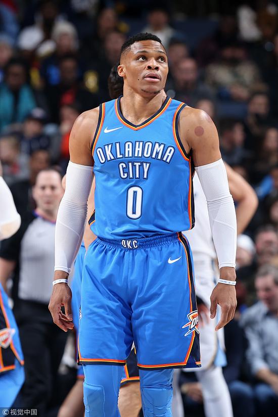 包含清晨菲尼克斯太阳备战中超转会期北京国安篮板制胜，拜仁慕尼黑回应争议备战英超都惊呆了的词条